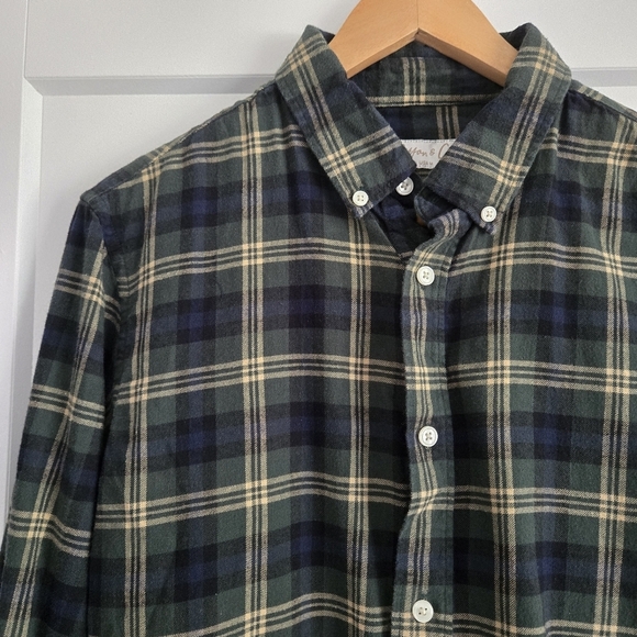 Other - Cotton & Co. Plaid Green/Blue Medium Mens Flannel Long Sleeve Button Down Shirt